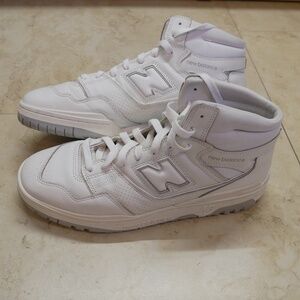 New Balance Mens 650R High Triple White Athletic Sneakers~